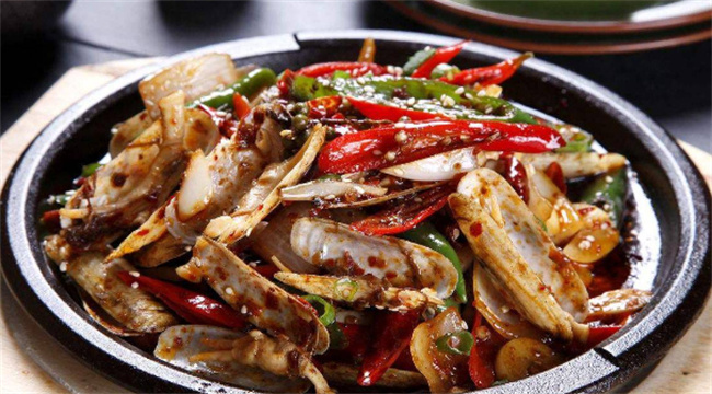 蛏子怎么做好吃 蛏子的做法与烹饪技巧