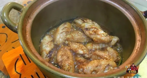 鸡翅做法，不油炸不红烧