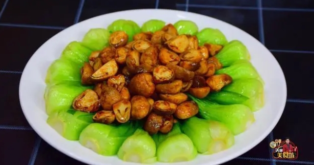 青菜是钟南山院士推荐的“超级健康食材”，平时你们都是怎么吃的