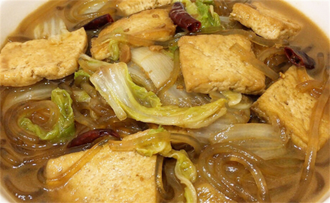 豆腐白菜炖粉条汤怎么做  豆腐白菜炖粉条汤是哪里的菜